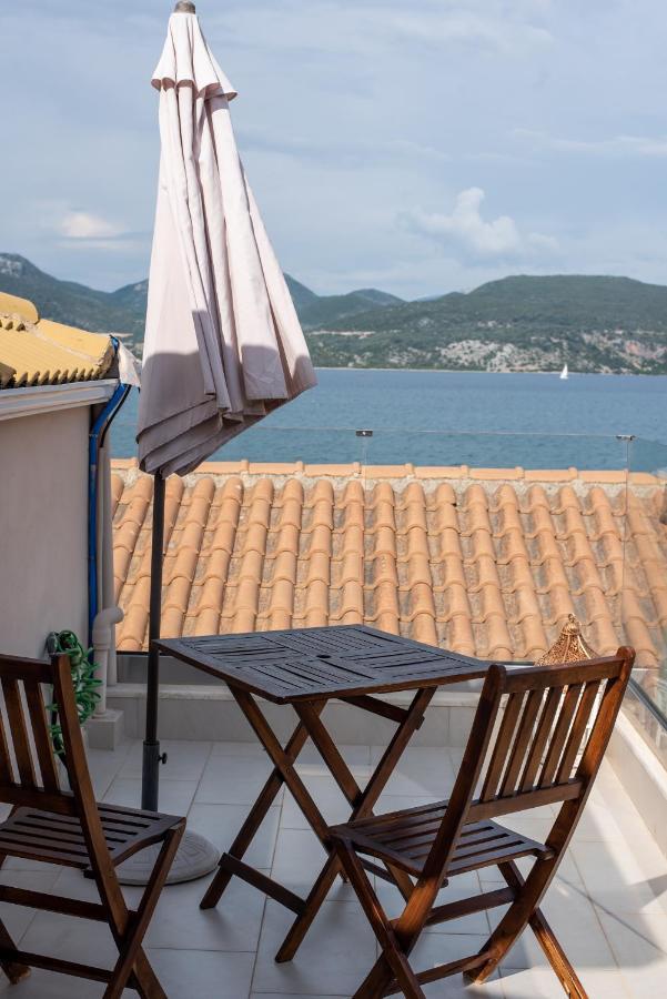 Holiday Lefkas Sunrise Luxury Appartments นิเกียนา ภายนอก รูปภาพ